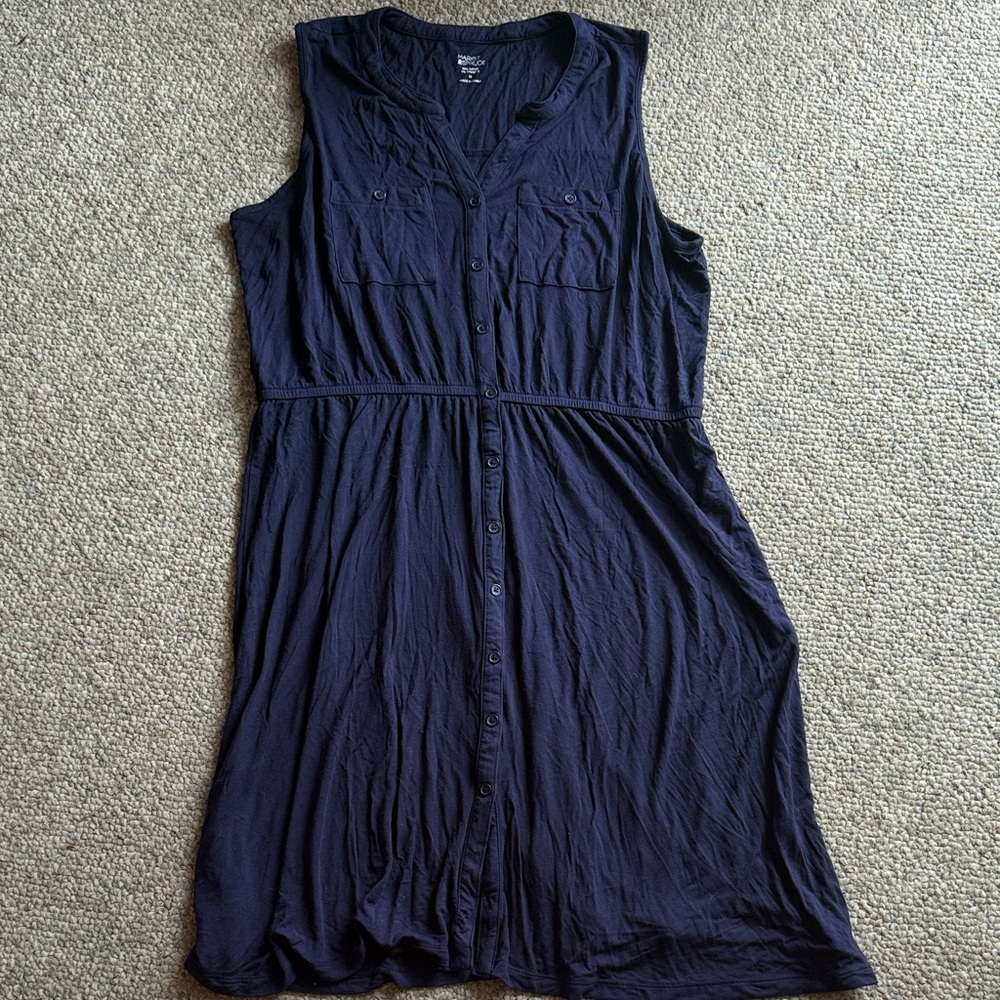 Market & Spruce Dark Blue Rayon Blend Top